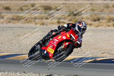 media/Jan-09-2022-SoCal Trackdays (Sun) [[2b1fec8404]]/Turn 11 (935am)/